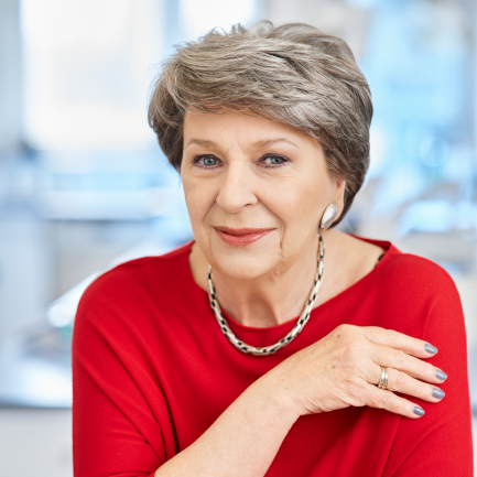 Dr Irena Eris